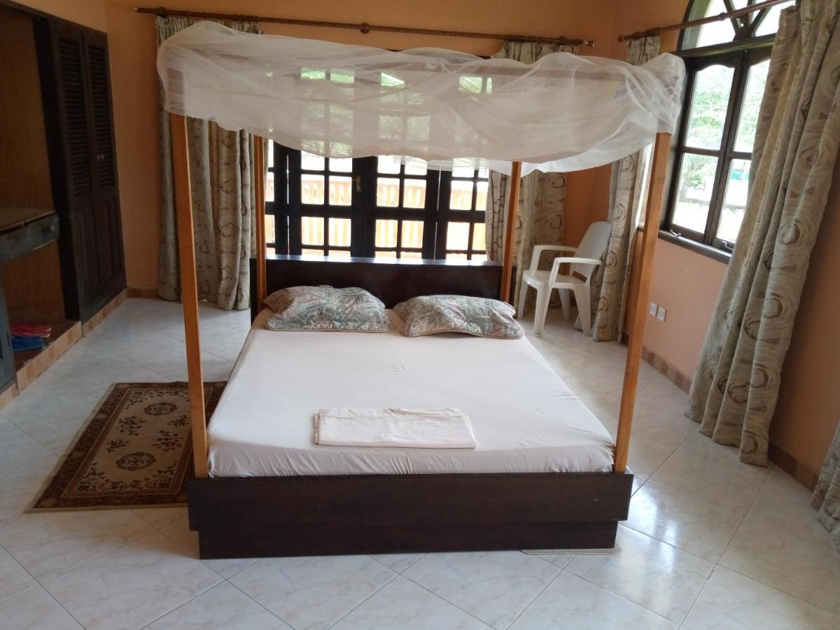 Comfort Guest House Shanzu Kültér fotó